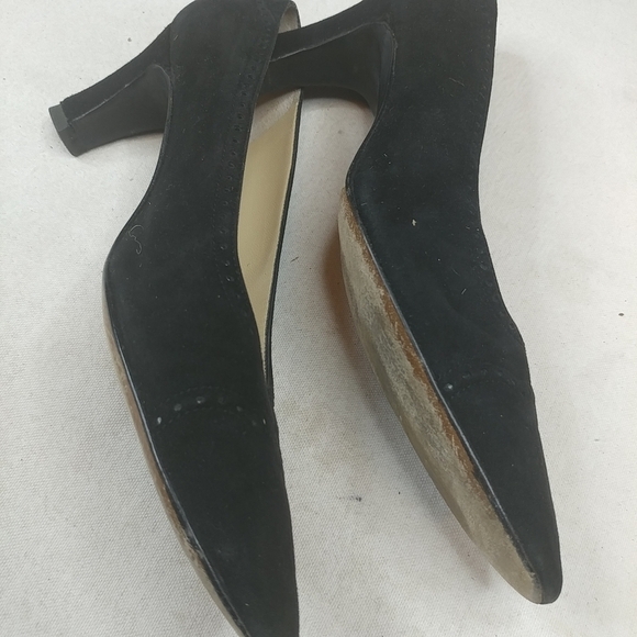 Silvia Fiorentina Womens Suede Rounded Toe. 2.5" H - Picture 7 of 8